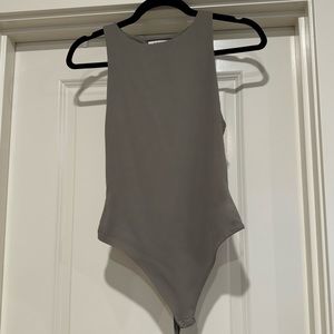 Aritzia Babaton 90s Contour Bodsuit